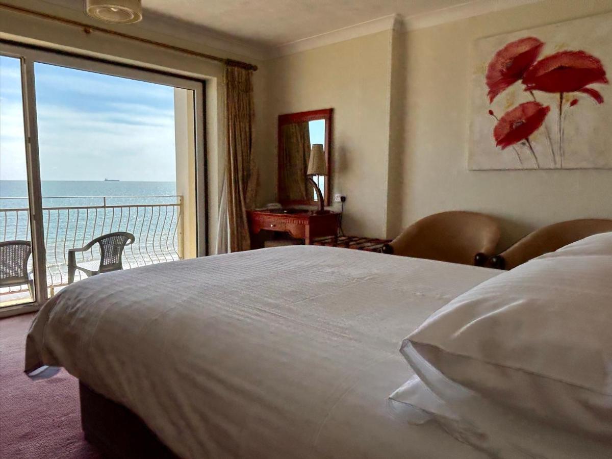 Regent Court - Seafront, Sandown - Free Car Ferry For Bookings Of 3 Or More Nights, Subject To Availability Exterior foto