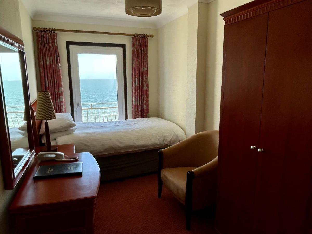 Regent Court - Seafront, Sandown - Free Car Ferry For Bookings Of 3 Or More Nights, Subject To Availability Exterior foto
