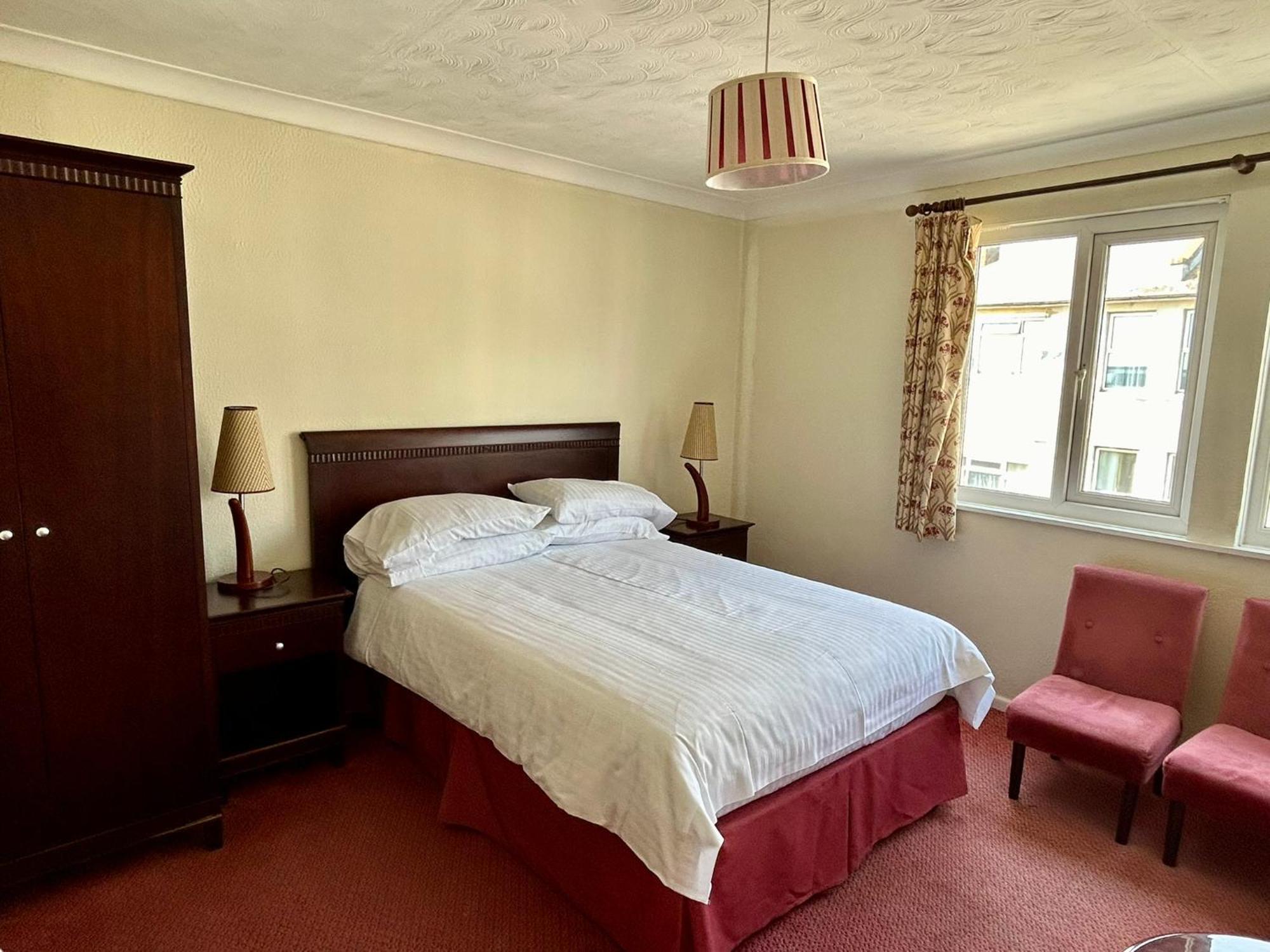 Regent Court - Seafront, Sandown - Free Car Ferry For Bookings Of 3 Or More Nights, Subject To Availability Exterior foto