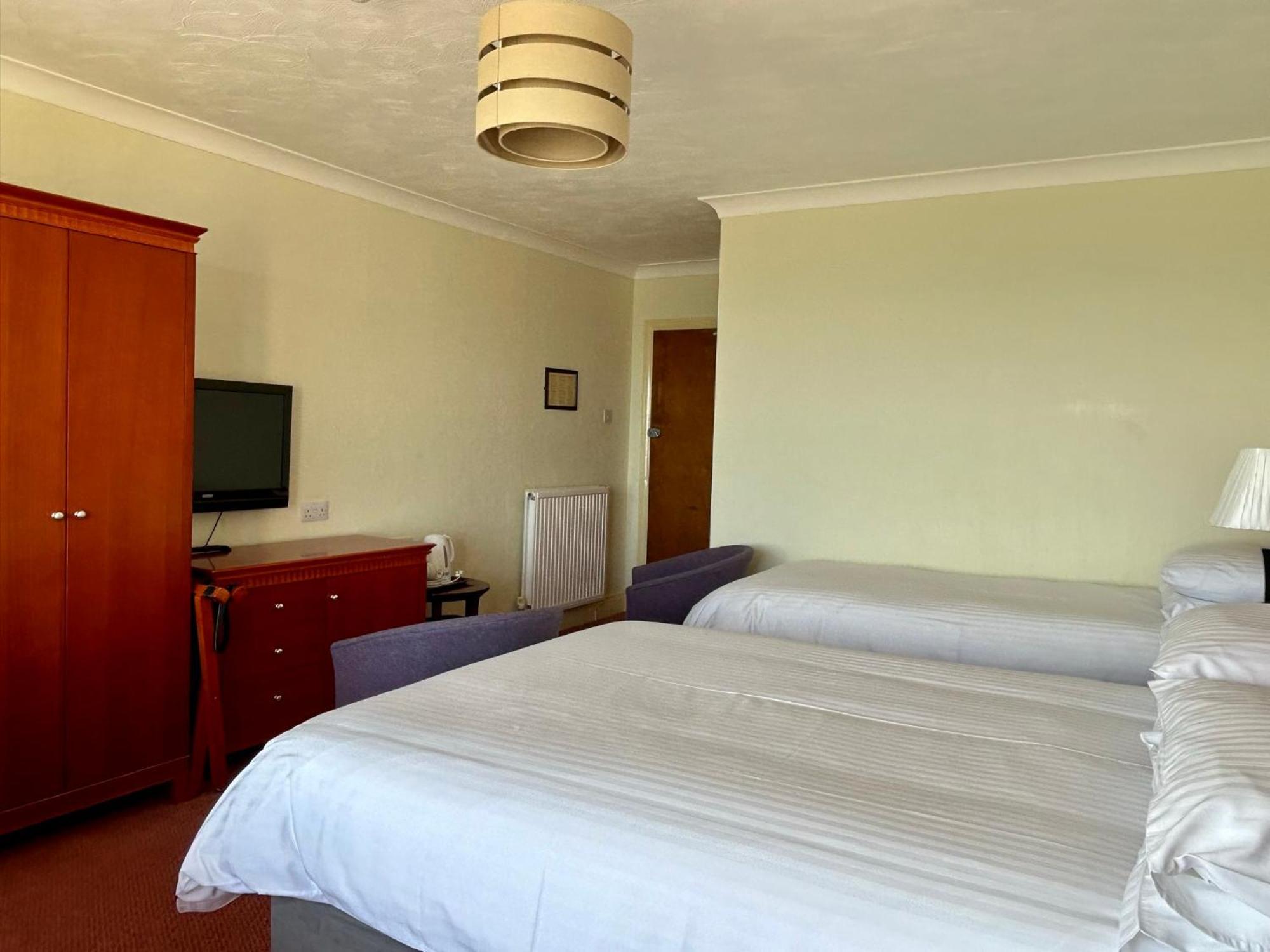 Regent Court - Seafront, Sandown - Free Car Ferry For Bookings Of 3 Or More Nights, Subject To Availability Quarto foto