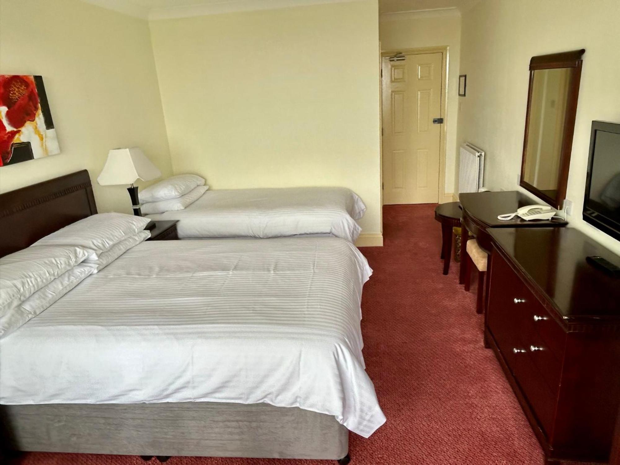 Regent Court - Seafront, Sandown - Free Car Ferry For Bookings Of 3 Or More Nights, Subject To Availability Quarto foto