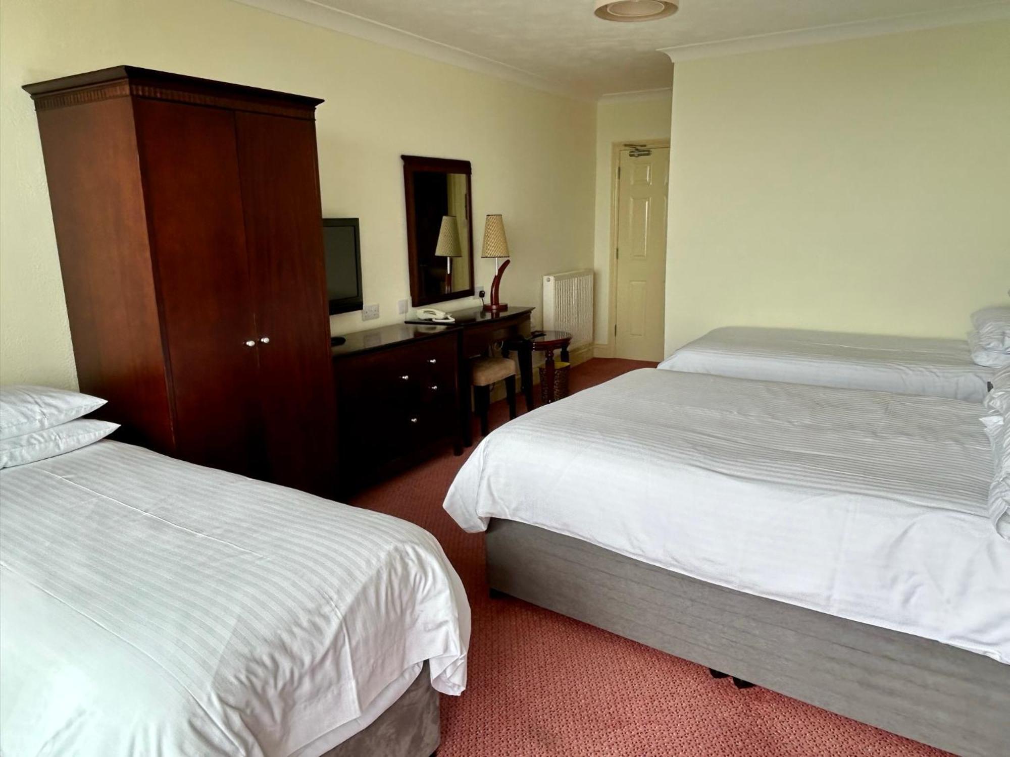 Regent Court - Seafront, Sandown - Free Car Ferry For Bookings Of 3 Or More Nights, Subject To Availability Quarto foto